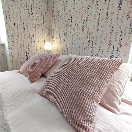 アパート Apartament 44